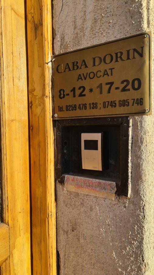 Apartamento Apartament Central Oradea Exterior foto