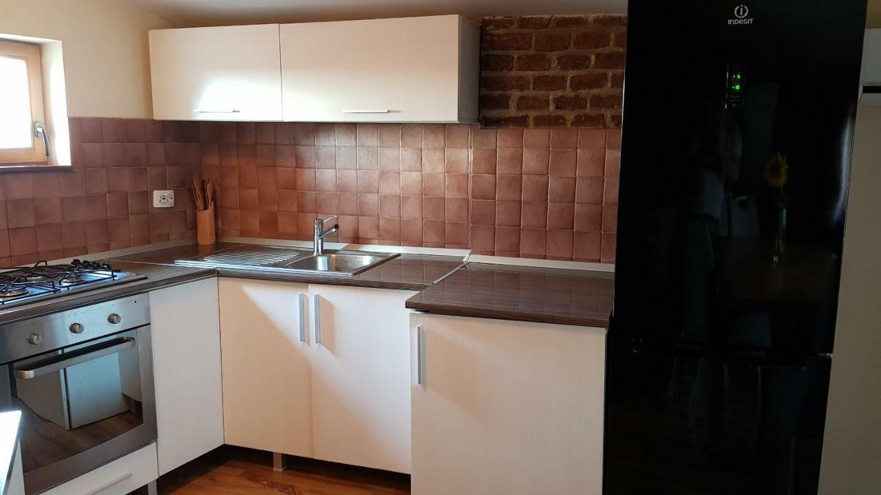 Apartamento Apartament Central Oradea Exterior foto